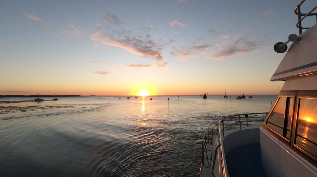 Straddie Yacht